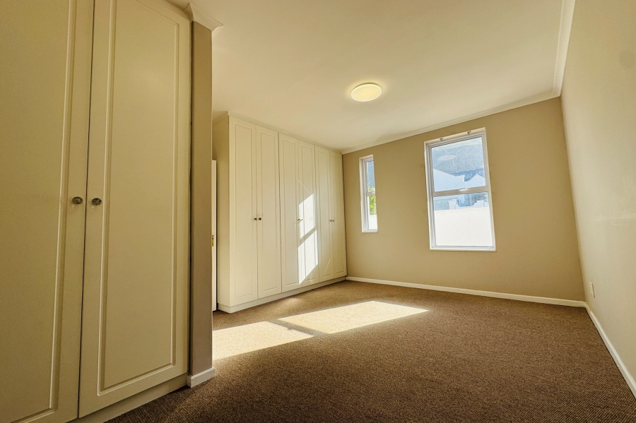 To Let 3 Bedroom Property for Rent in Chanteclair Western Cape